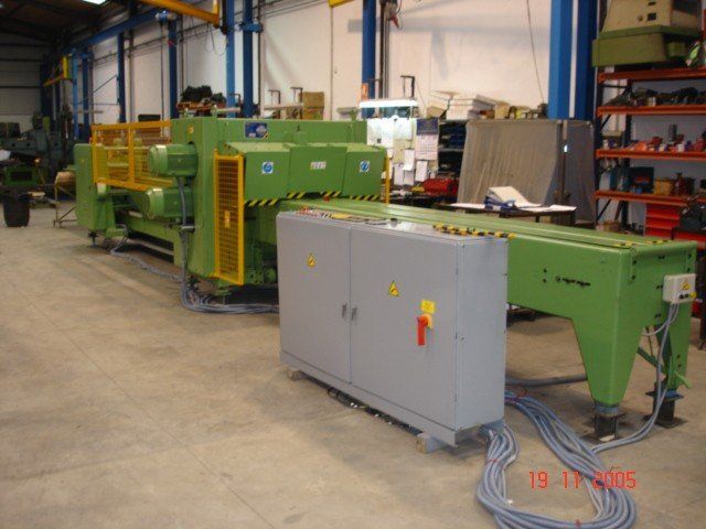 Log squaring machine