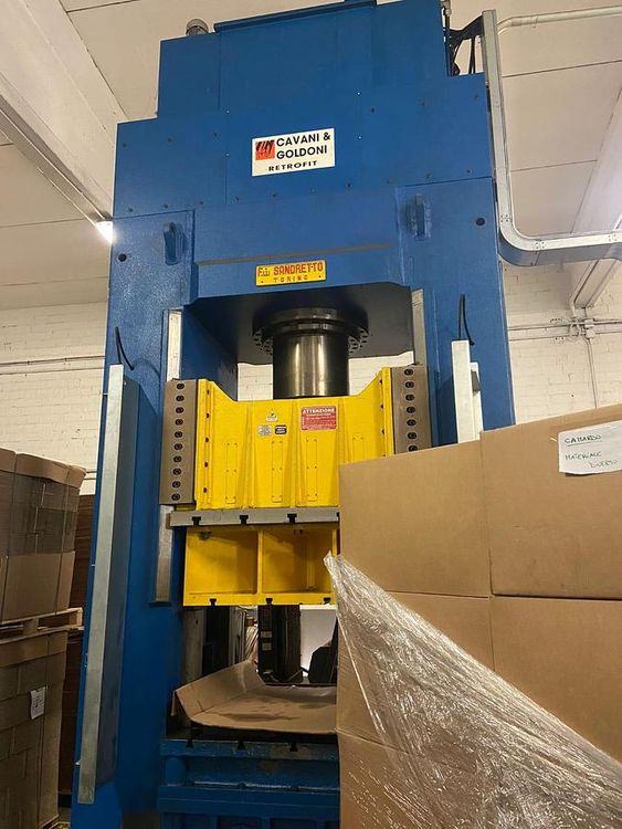 Cavani & Goldoni 300 TON