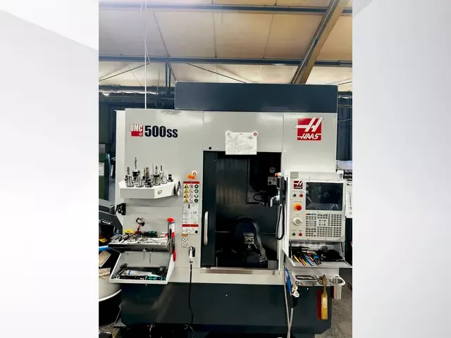 Haas UMC 500 SS 5  Axis