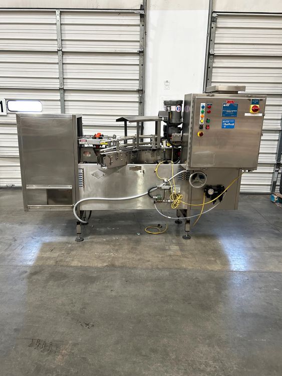 Bevco M150 Gripper Bottle Rinser