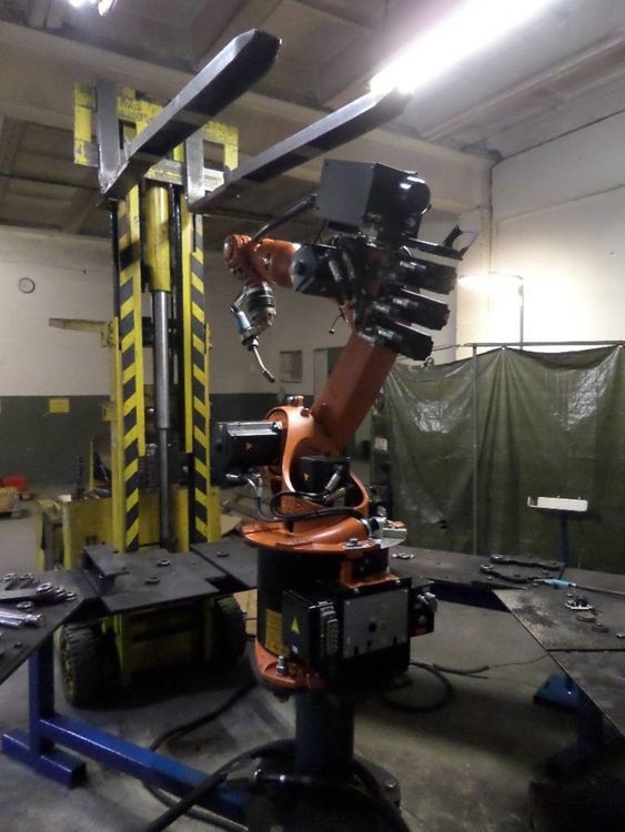 Kuka KUKA 6 Axis