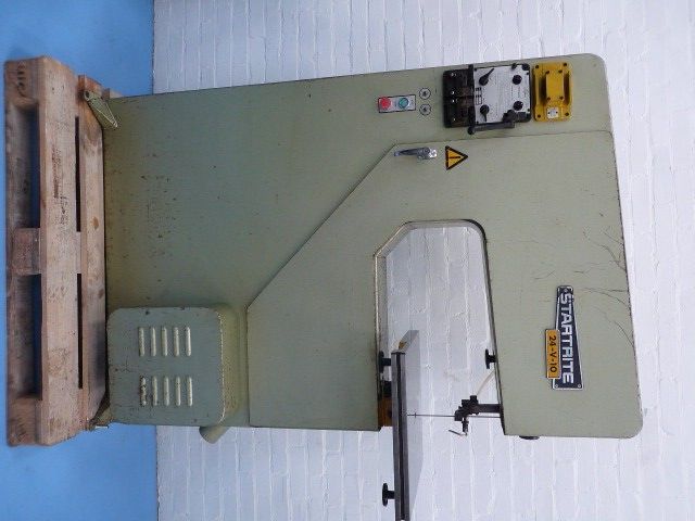 Startrite 24-V-10 Toolroom Vertical Band Saw Semi Automatic