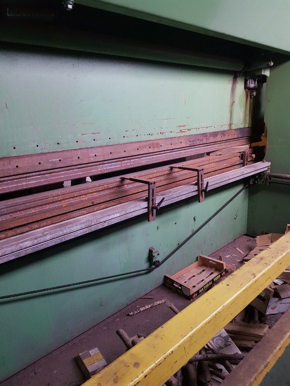 LVD Press brake
