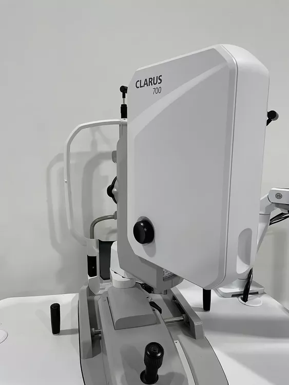 ZEISS Clarus 700