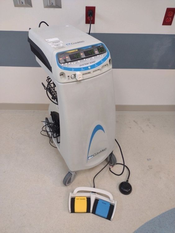 Conmed 5000 Electrosurgical Unit