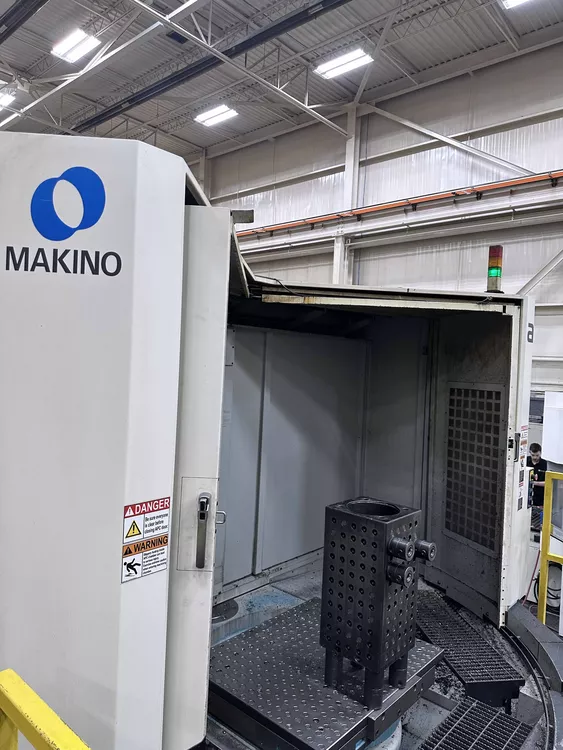 Makino A92 4 Axis