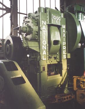 National E-12, Maxi Press Machine Max. 1000 Ton