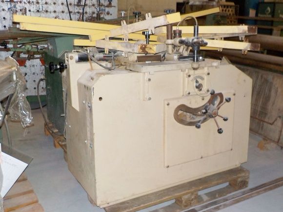 OMG EPM-70 Automatic slotting machine