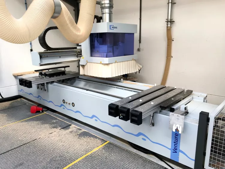 Weeke Venture 2 M 4 axis