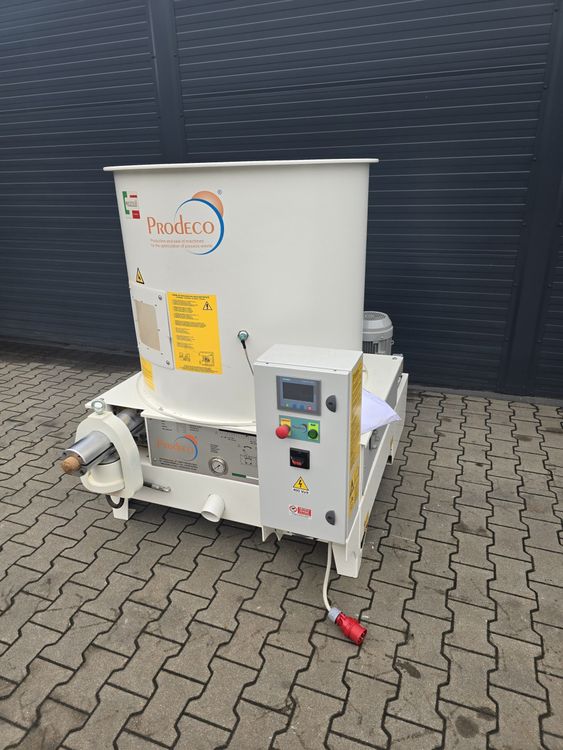 Prodeco E55 Briquette machine