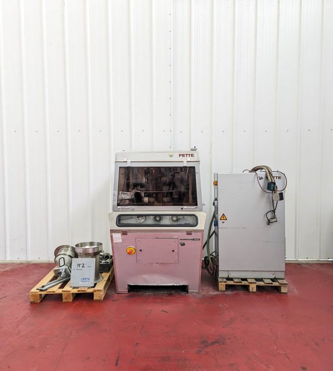 Fette Perfecta 1000 / P1000 Rotary tablet press with electrical cabinet