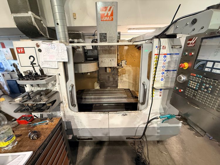 Haas VF-2DHE 3 Axis