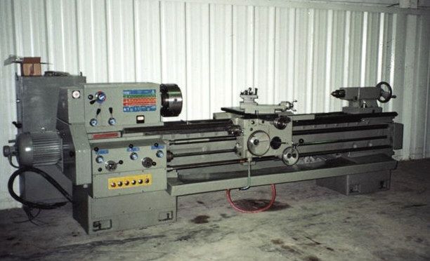 TOS Engine Lathe Max. 1680 rpm SU50A