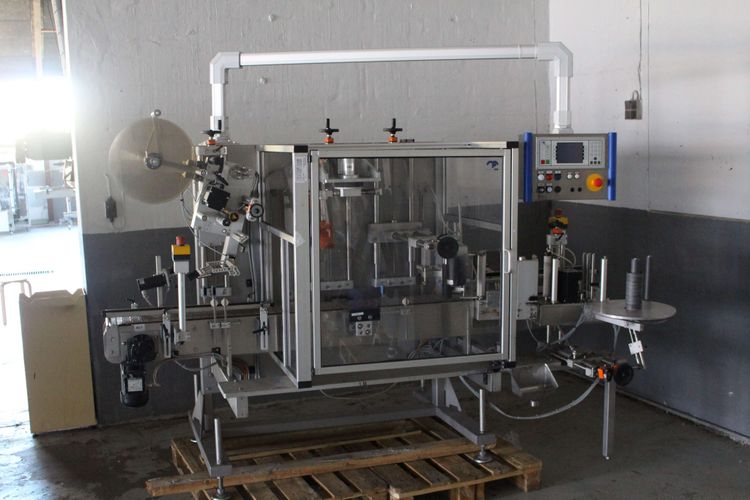 Multivac MR425 DOUBLE HEADED LABELLING MACHINE