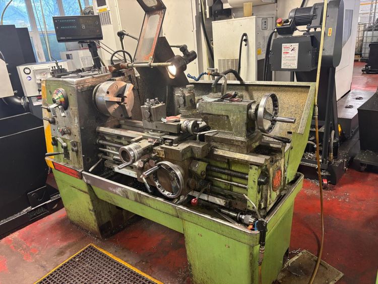 Colchester Engine Lathe 2000 RPM Triumph 2000