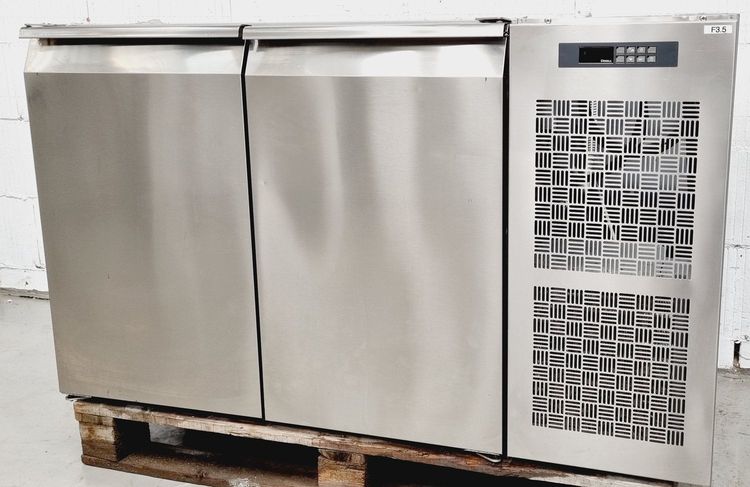 TS13/1M-760, Coldline Master GN 2, Refrigerated Counter