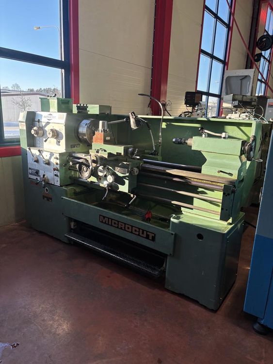Microcut Engine Lathe 1800 rpm (15 steps) (SOMATEC) BY1640