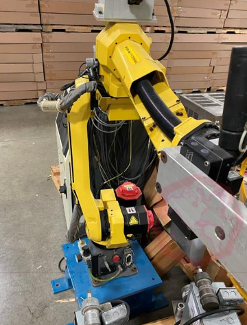 Fanuc M-10iA Robot