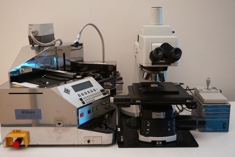 Nikon Eclipse L200N Inspection Microscope