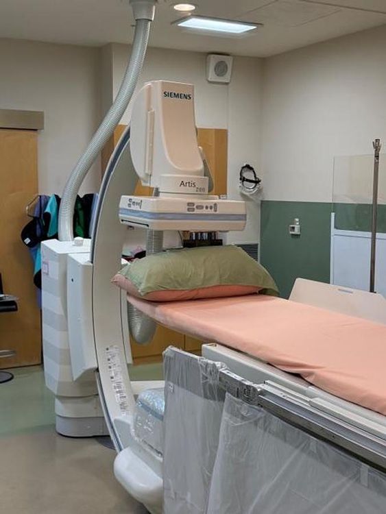 Siemens Axiom Artis zee XA Multi-Purpose Lab
