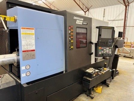 Doosan Fanuc 0i-TF Plus control 3,500 rpm LYNX 2600SY 2 Axis