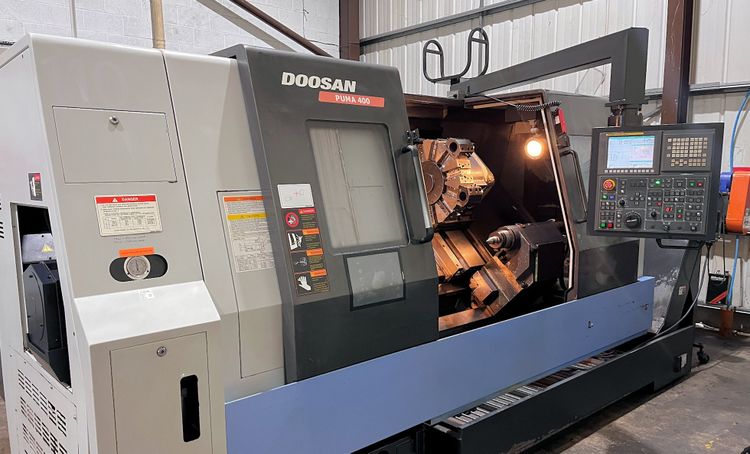 Doosan FANUC i Series 1500rpm Puma 400C 2 Axis