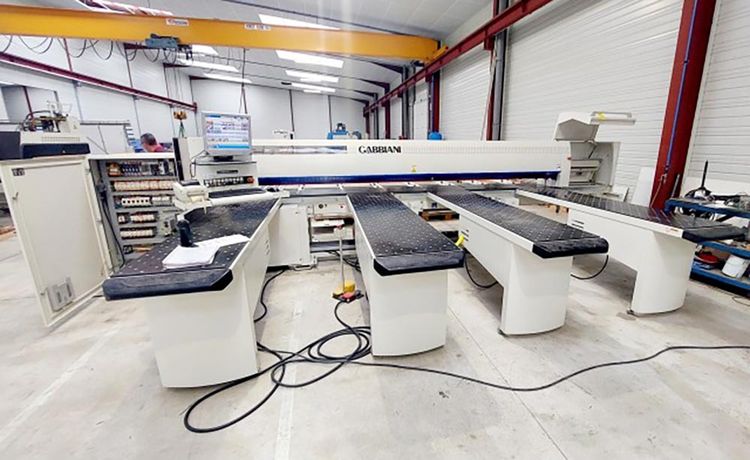 Gabbiani, SCM GALAXY 105