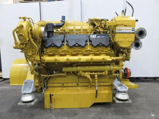 Caterpillar C32 850 HP