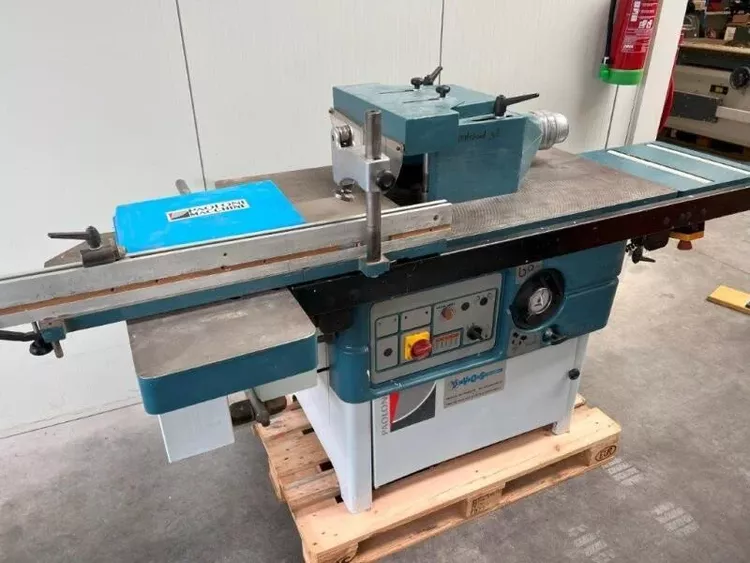 Paoloni Milling With Pen Table