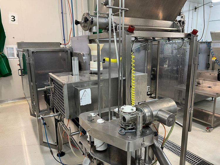 4 Makum TUB FILLERS WITH ISHIDA CHECK WEIGHER