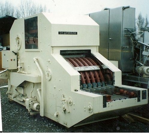 Cylinder saddler