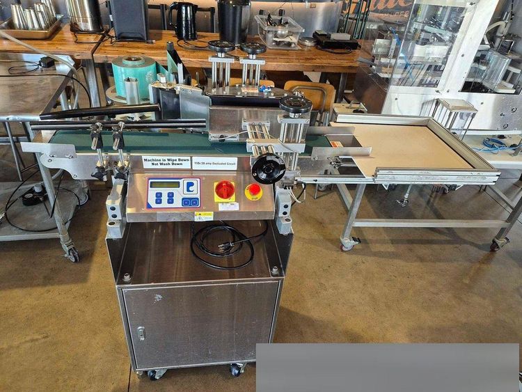 Pack Leader Machinery Inc. ELF50, Pressure Sensitive Labeler