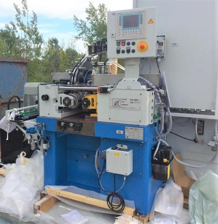 Pee Wee P15 PLC Thread Roller