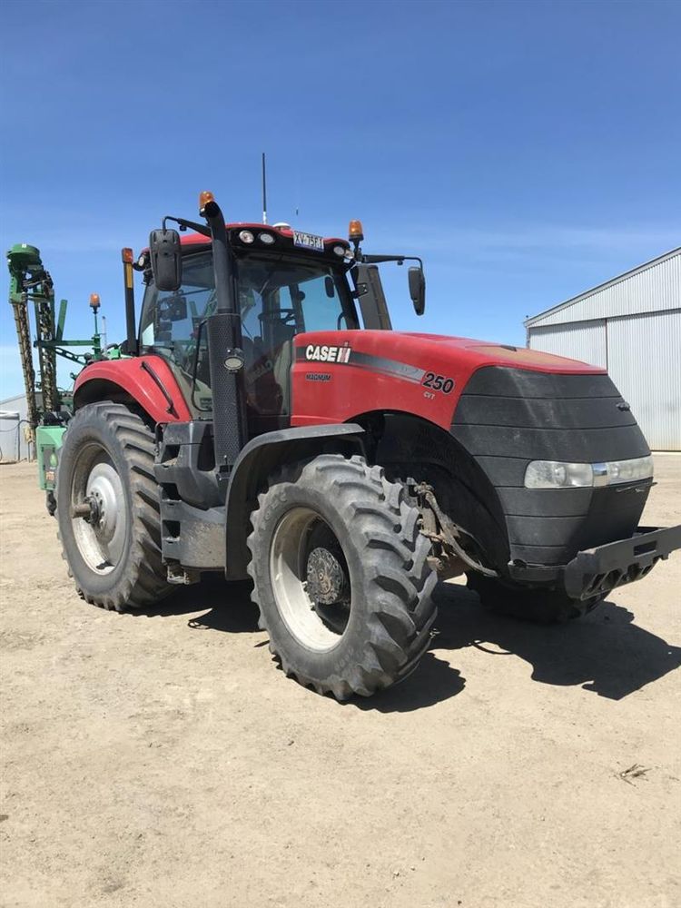 Case Magnum 250 Tractor