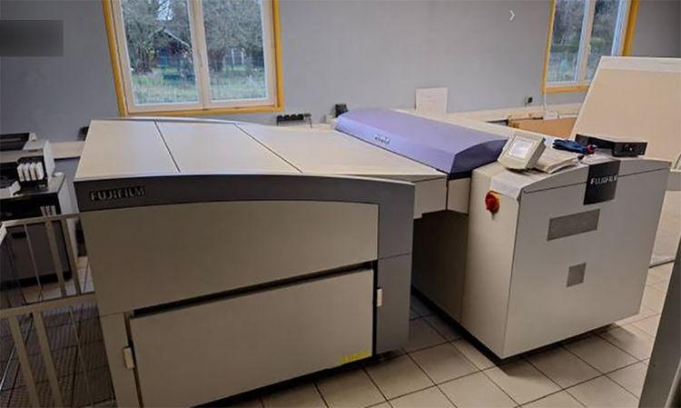 Screen PT-R 8600 SL