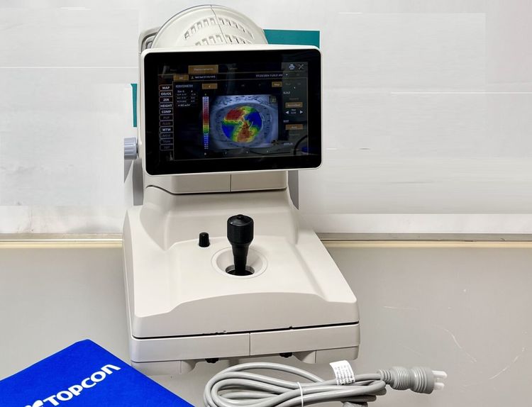 Topcon CA-800 Corneal Analyzer