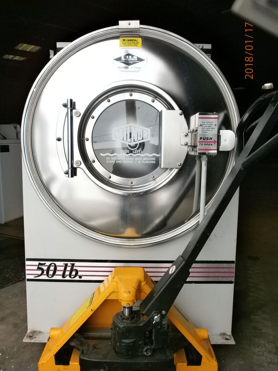 3 Milnor Washer extractor