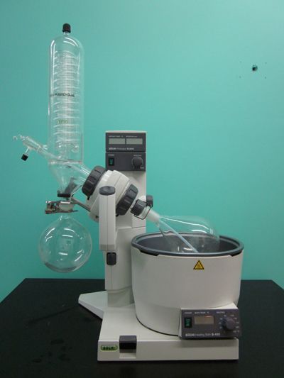 Buchi R-205 Rotary Evaporator with B-490 Heating Bath