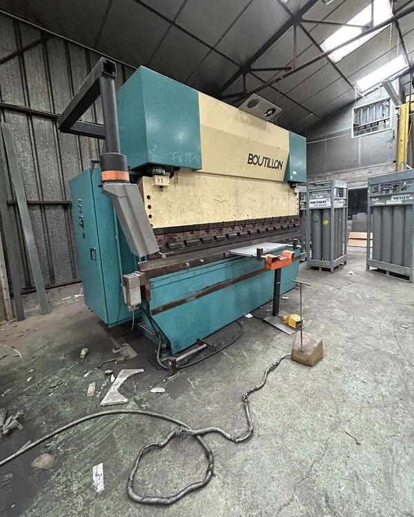 Boutillon Hydraulic Press Brake 3100 mm / 120 T