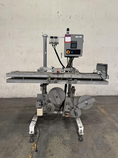 Roser Double bottom fed labeler