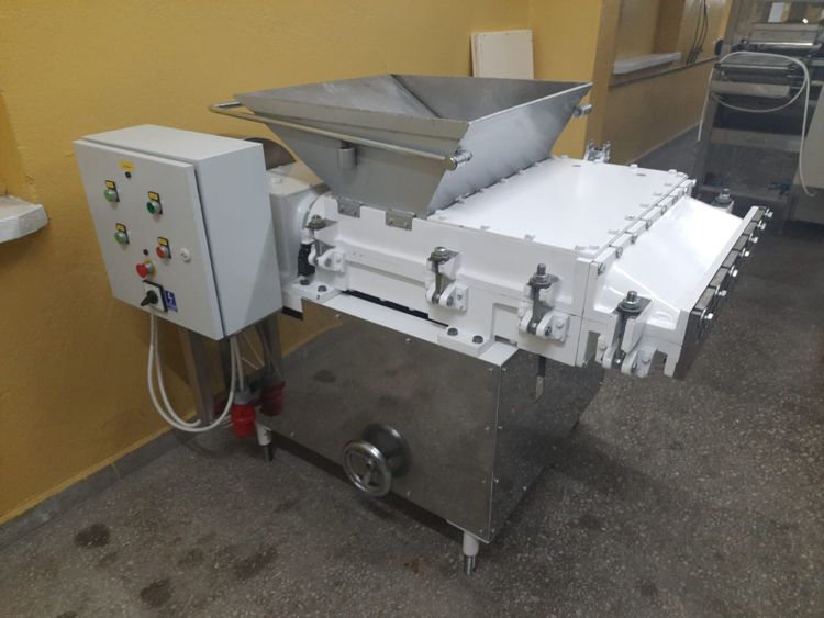 Spomasz CFA 3, Worm Extruder for heavy/thick masses