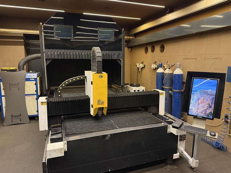 G-WEIKE LF 3015 E CNC CONTROL