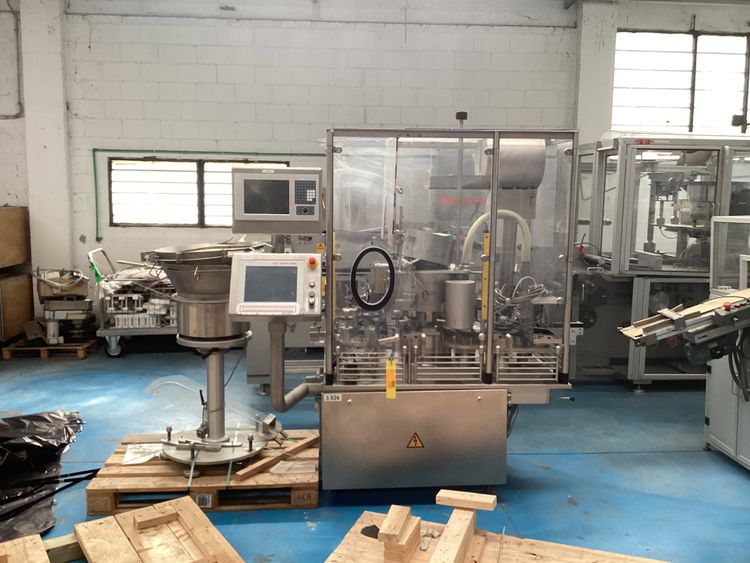 Bausch & Stroebel RVB 9000 Capper