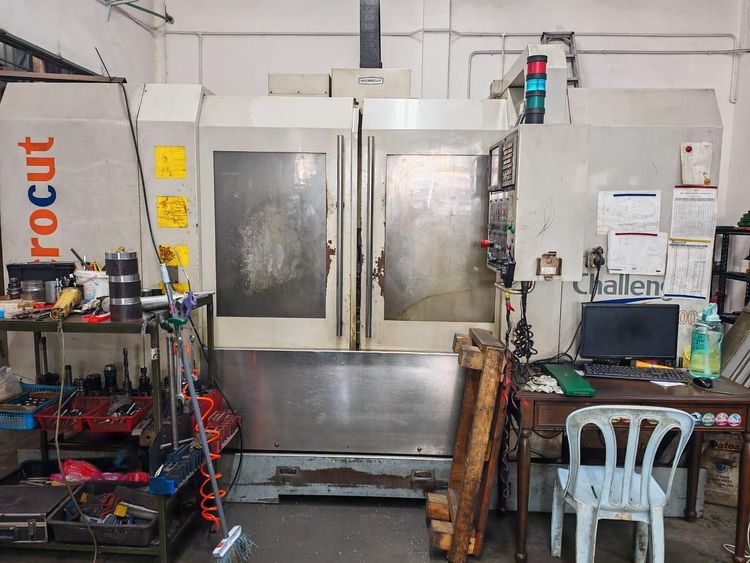Microcut CHALLENGER VM-1300  3 Axis