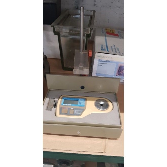 Atago PER101 DIGITAL REFRACTOMETER