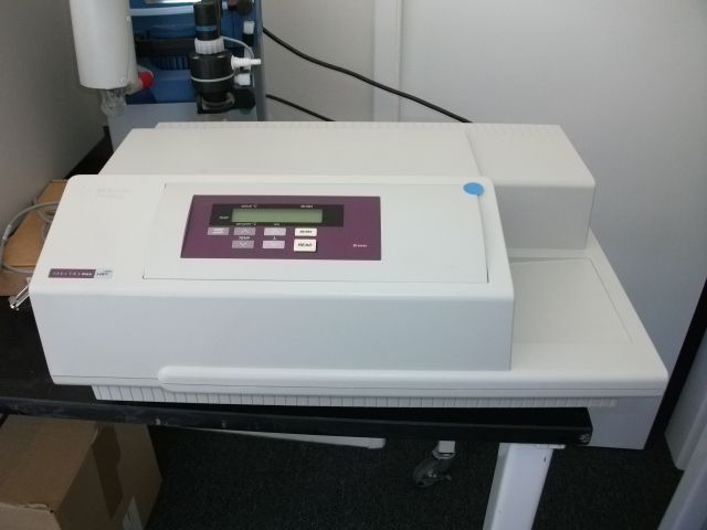 Molecular Devices SpectraMax 340PC - 384 Microplate Reader