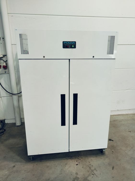 Polar 1200 L, Freezer