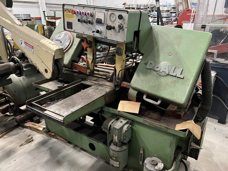 DoAll C-1213A Bandsaw Automatic