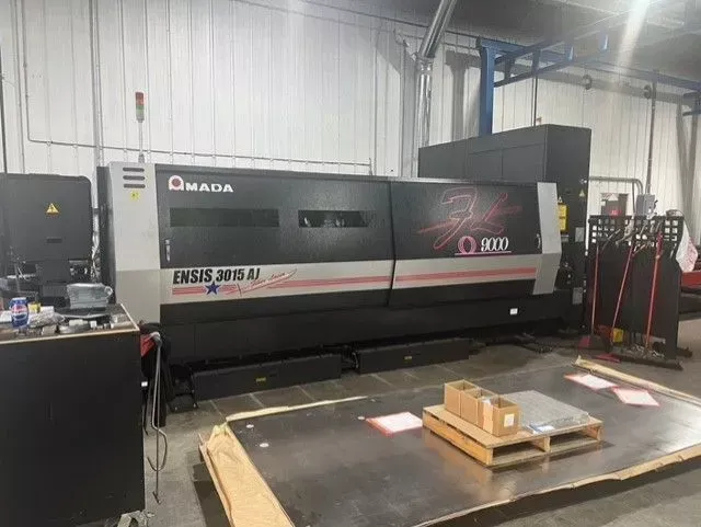 Amada ENSIS 3015 AJ CNC Control