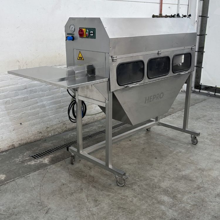 Hepro HSM U Carrot peeling machine